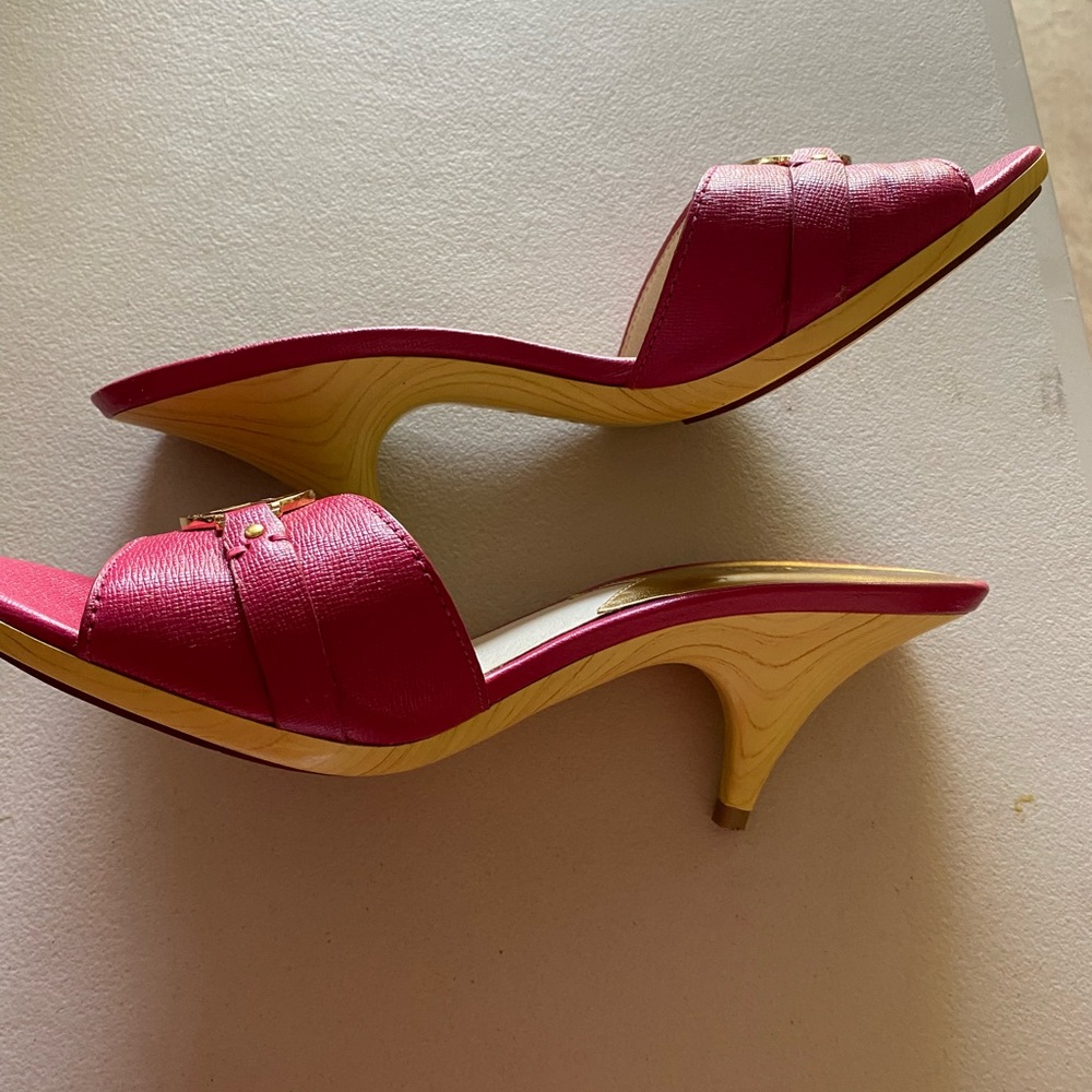 Michael Kors pink kitten heel sandals - Picture 2 of 3